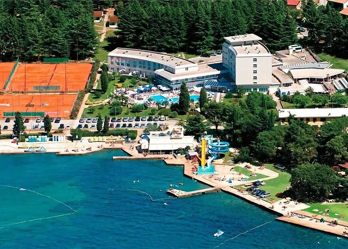 Hotel Park Plava Laguna 4*