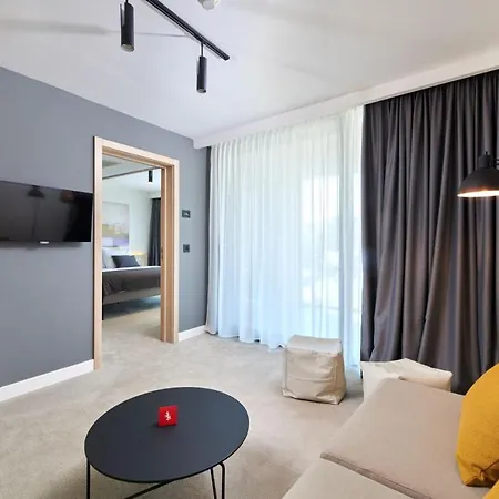 Park Plava Laguna 4* 포레치