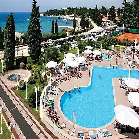 호텔 Park Plava Laguna 포레치
