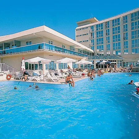 ホテル Park Plava Laguna 4*