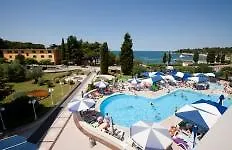 호텔 Park Plava Laguna 포레치