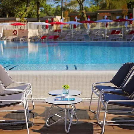 호텔 Park Plava Laguna 4*