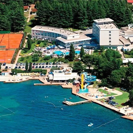 ホテル Park Plava Laguna 4*