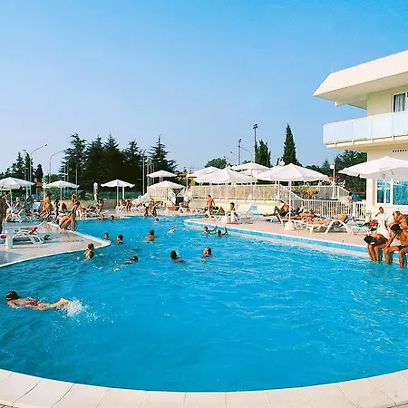 Park Plava Laguna Готель 4*