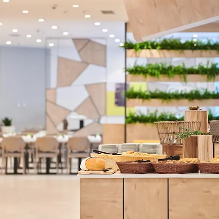 Park Plava Laguna Πόρετς